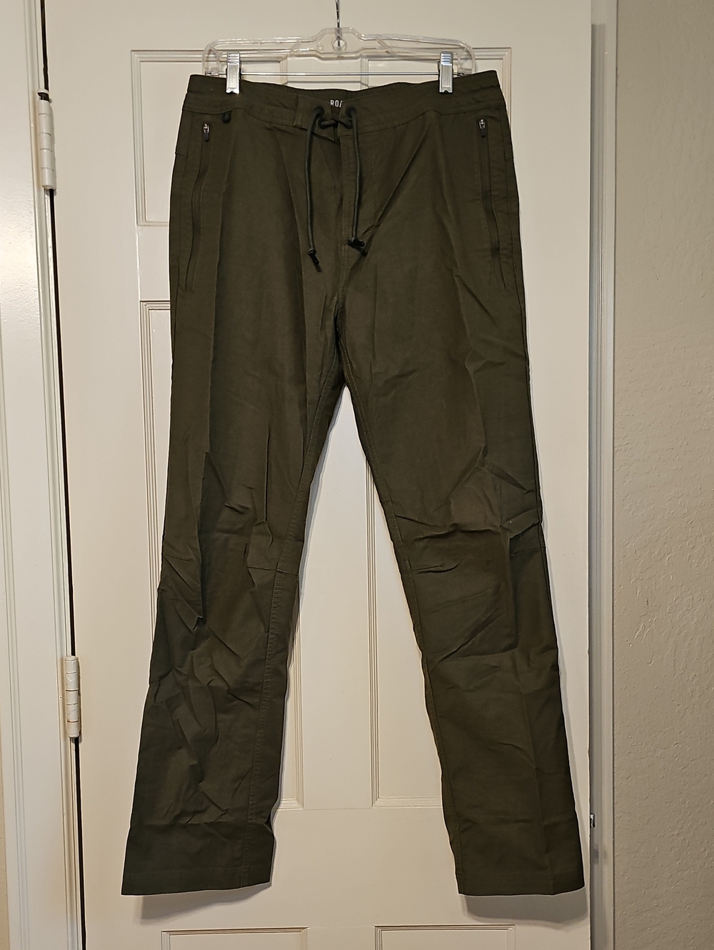 Men's Olive Drawstring Layover Pro Traveler Pants